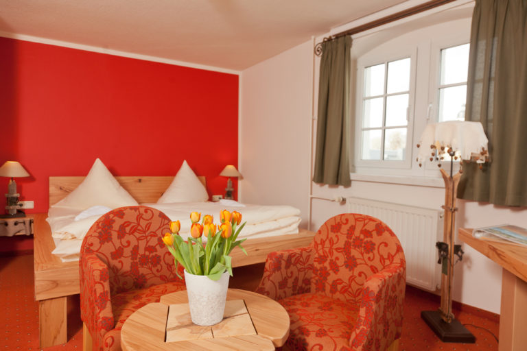 Erzgebirge_Hotel-Goldener-Stern_Doppelzimmer-768x512