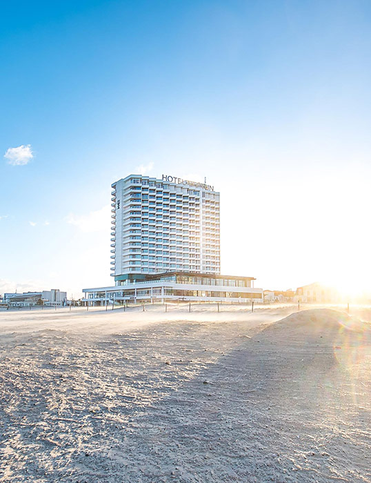 Warnemuende_03_Hotel_NEPTUN_8_adobe_expres