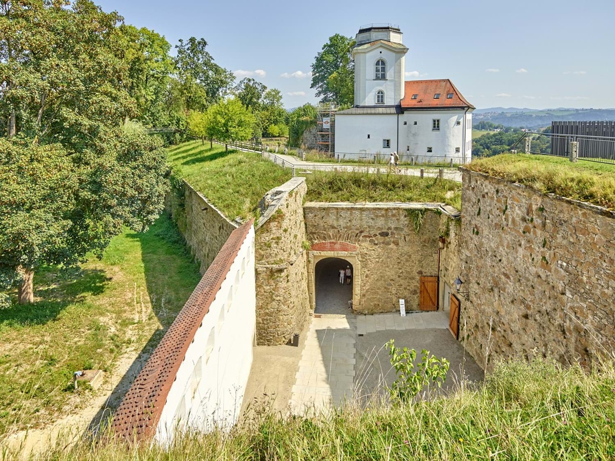 Passau_o-08-bildarchiv-08_3-fotos-burg-burgansichten_C_marcel-peda-neu-pedagrafie_vesteoberhaus-aussichtsturm_foto-pedagrafie-2