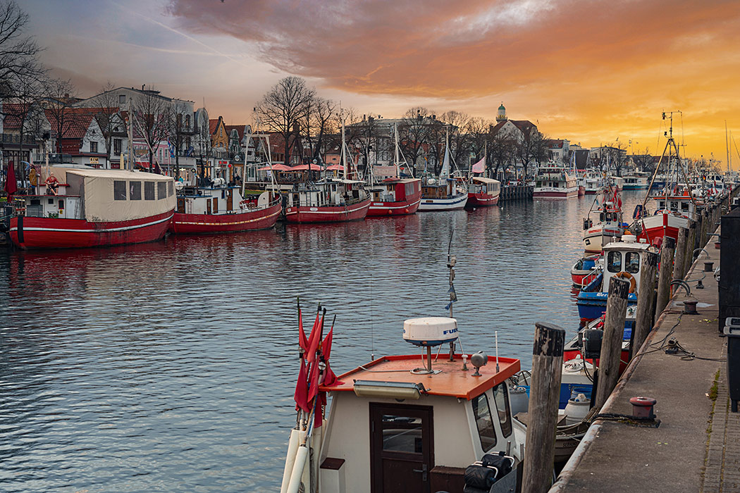 Warnemuende_01_2319814-2246392-V1-P0