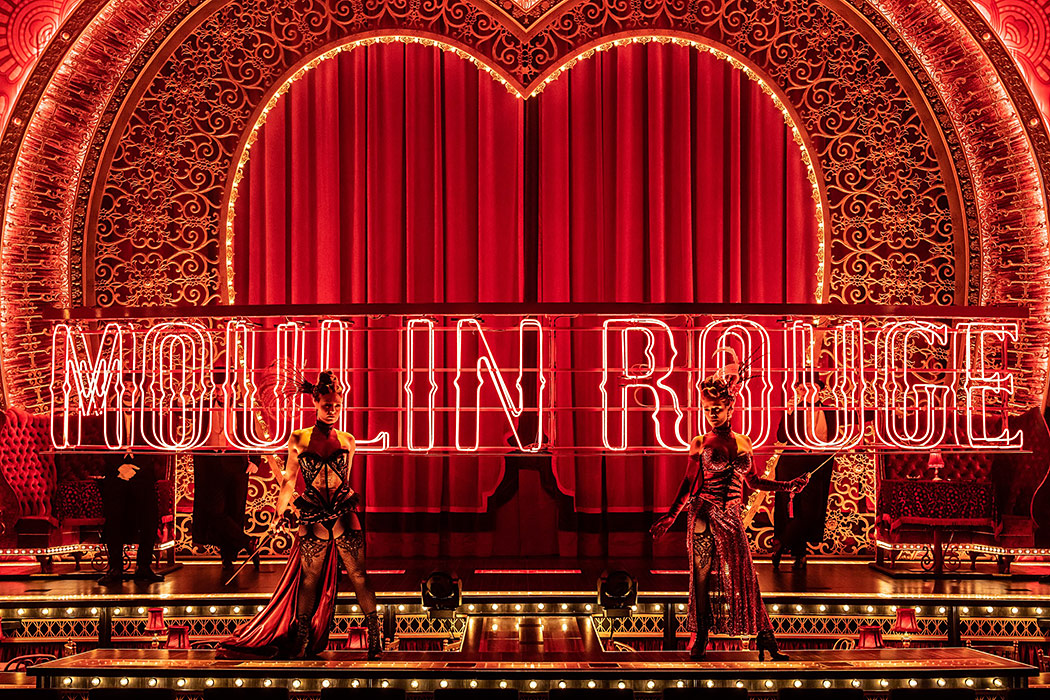 Moulin_Rouge---Buehne---(c)-Johan-Persson