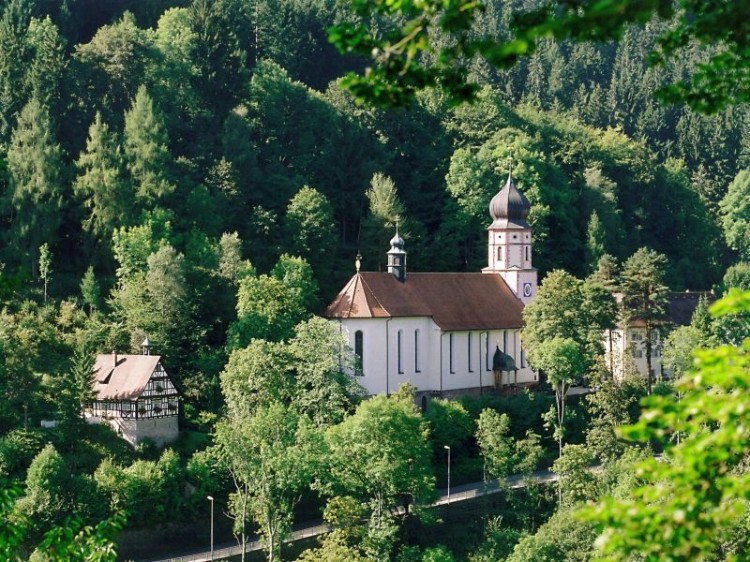 Triberg_73217-6684-0-1638783148_Wallfahrtskirche